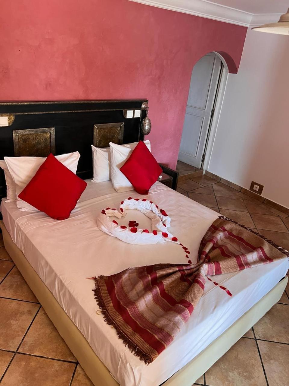 Villa Tata Marie Maison D'Hotes Marrakech Marrakesh Esterno foto